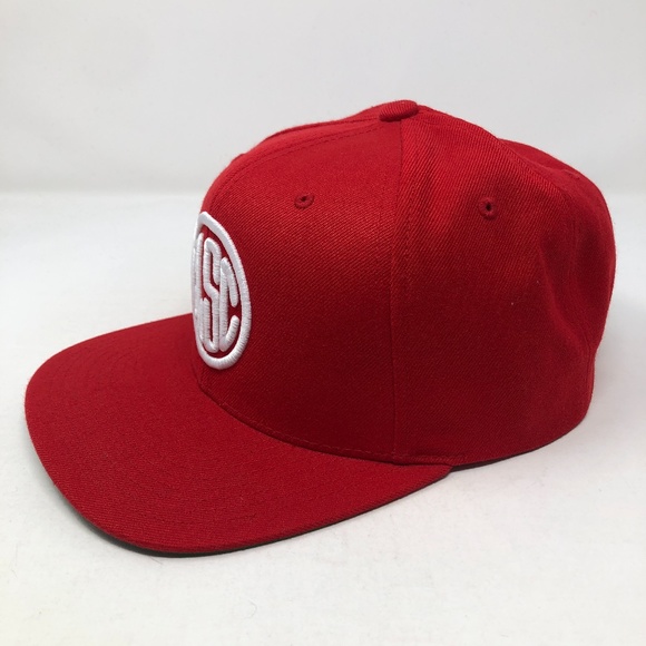 Classic CLSC Streetwear Snapback Hat - Picture 2 of 6